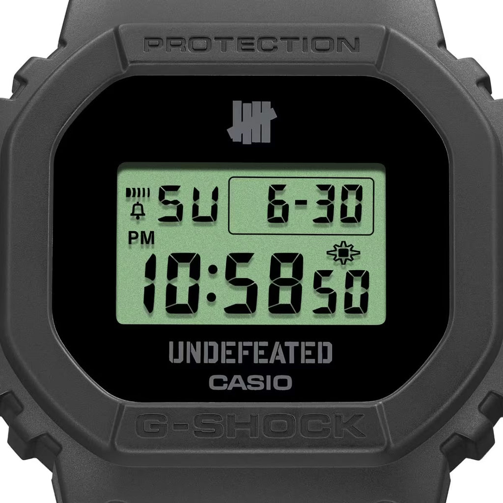G-SHOCK x UNDEFEATED Camouflage DWE-5600UD-1 Collaboration Wristwatch